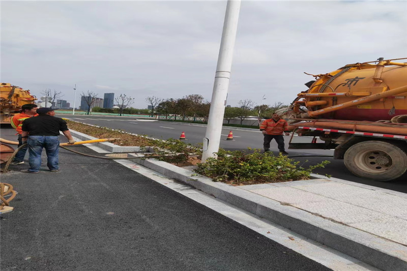 新城雨水管道清淤-污水管道清洗